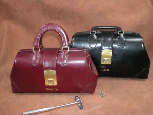 Specialist Physician Bag 16 Burgundy